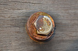 木材,鐵,金屬
