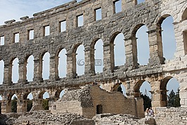colloseum,老,架構
