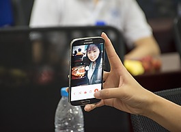自畫像,美女,大學生