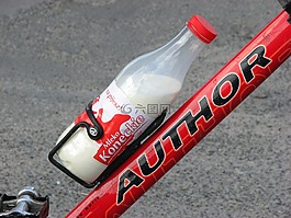 牛奶,koneckie 牛奶,自行車