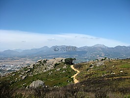 軌道,桑迪,泥路