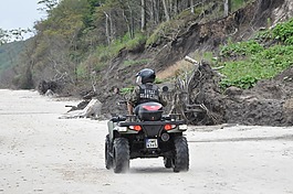 海灘,邊防警衛隊,克里夫