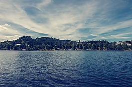 海,湖,山
