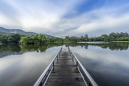 湖,橋,路徑