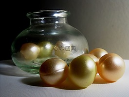 球,有光澤,珠光