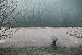 河,水,雨
