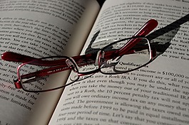 折疊,眼鏡,書