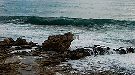 波,砸,巖質(zhì)海岸