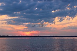 傍晚的天空,湖,日落