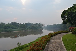 黎明,萊,泰國