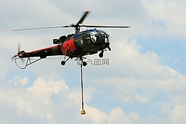 alouette 三,直升機,徘徊