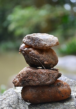 石,巖,河