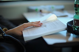 本書(shū),圖書(shū),火車(chē)