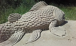 魚,沙,雕像