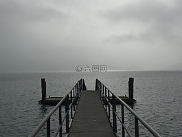 多云,海,浮桥