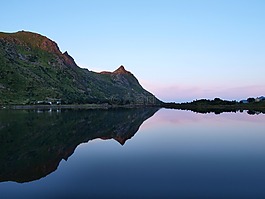 罗弗敦海,挪威,镜像