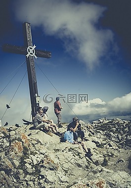 首脑会议的跨,首脑会议,高山