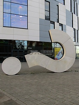 萨福克,大学,建设