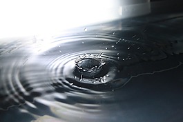 水,下降,藍(lán)色