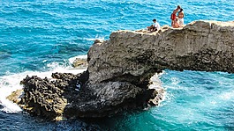 塞浦路斯,阿依,旅游