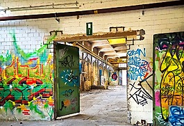 丟失的地方,客房,離開
