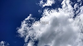 云,藍色的天空,藍色的天空的云彩