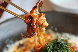 烹飪章魚,八達通爆炒,奶酪盤