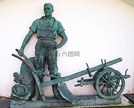 紀(jì)念碑,鮑爾,架構(gòu)