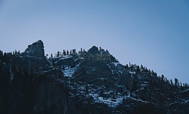 山顶,返回页首,景观