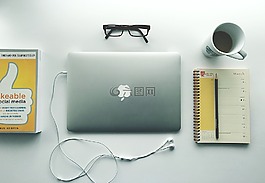 網(wǎng)頁(yè)設(shè)計(jì),筆記本,計(jì)算機(jī)