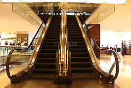 自動(dòng)扶梯,樓梯,一步