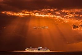 天空,海,小船