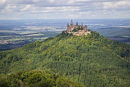 施瓦本白蛋白,hohenzollern,hohenzollern 城堡