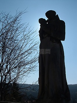 肖 templomkert,肖 匈牙利,教堂