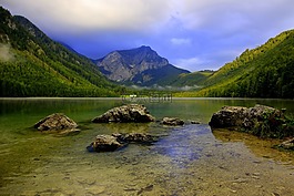 山,水,湖