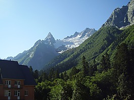 山,房子,性質(zhì)