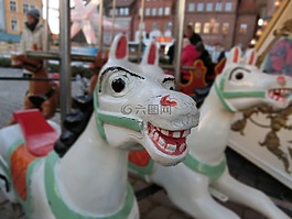 馬,傳送帶,公平