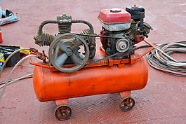 發(fā)電機(jī),壓縮機(jī),設(shè)備