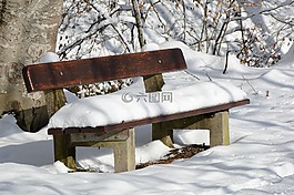 冬天,雪,板凳