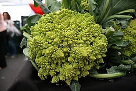 romanesco,蔬菜,农民市场