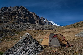 山,巖,帳篷