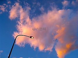 藍色的天空,晚上,云