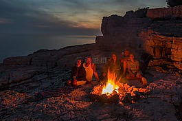 營(yíng)火,火,燒傷