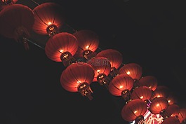 點(diǎn)亮,活著,沒(méi)有一個(gè)人