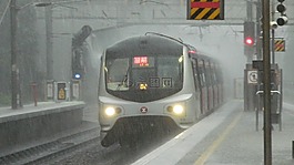 香港郵政,地鐵,火車