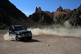 charyn,哈,suv