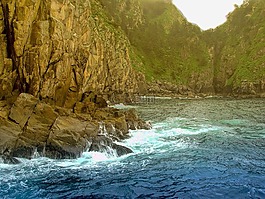 阿拉斯加州,威廉王子的聲音,岸