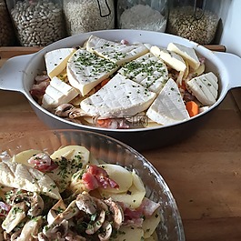 奶酪,tartiflette,厨房