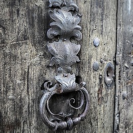 doorknocker,門把手,句柄
