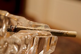 手,滾動(dòng),煙草